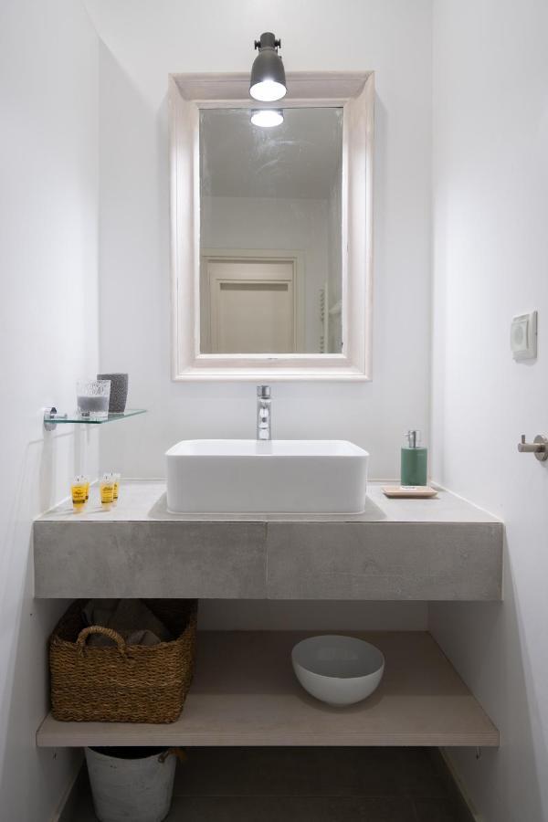 1Br Athenian Serenity 15 Minutes From Acropolis Athena Bagian luar foto